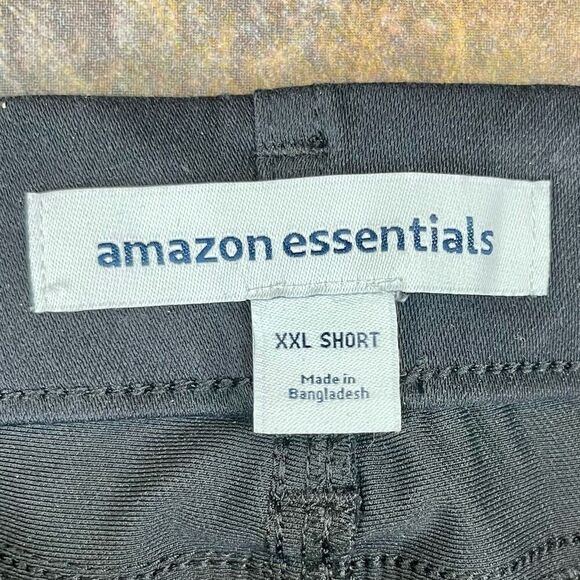 Amazon Essentials Short Women’s Pants XXL - Picture 4 of 10